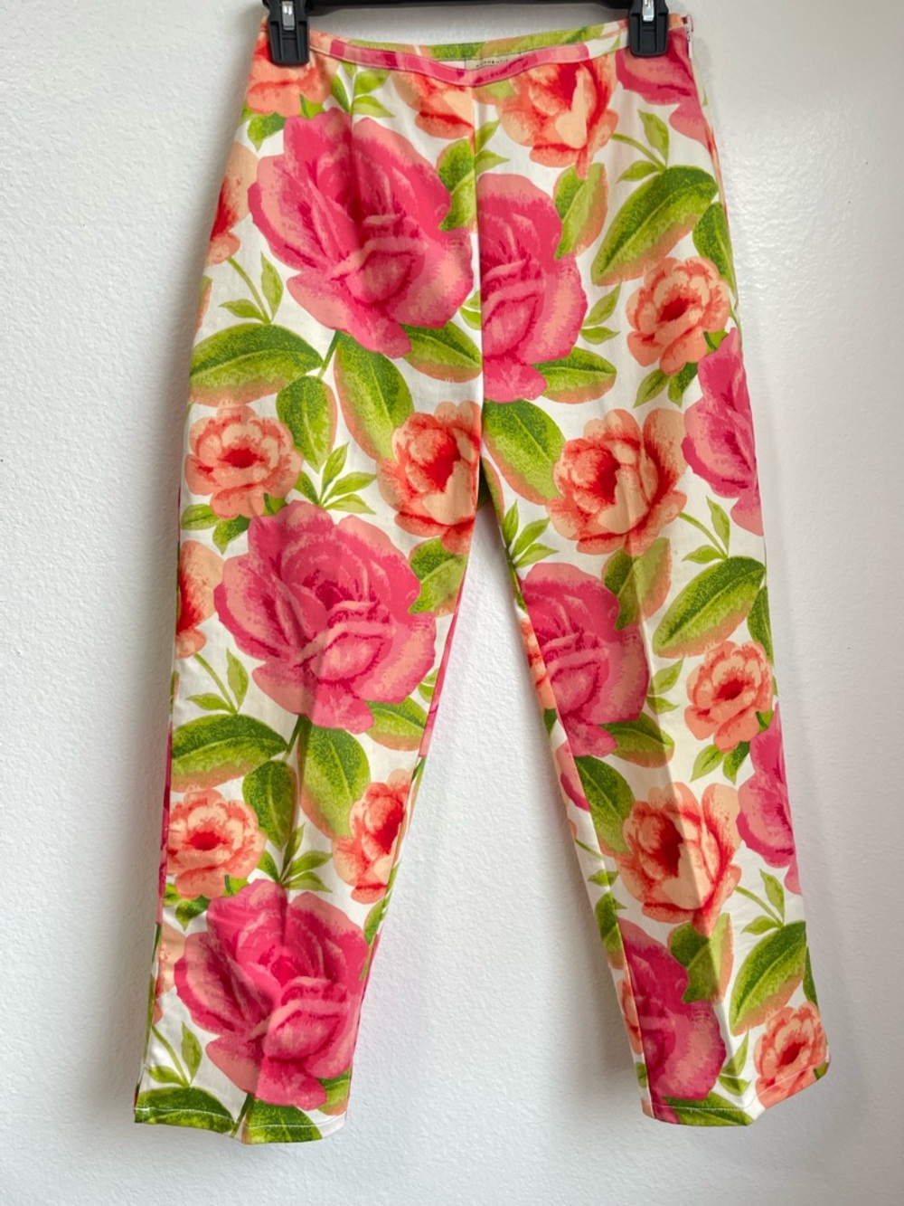 St. John's Bay Pink & Green Floral Resort Vacation Tropical Capri Size 6